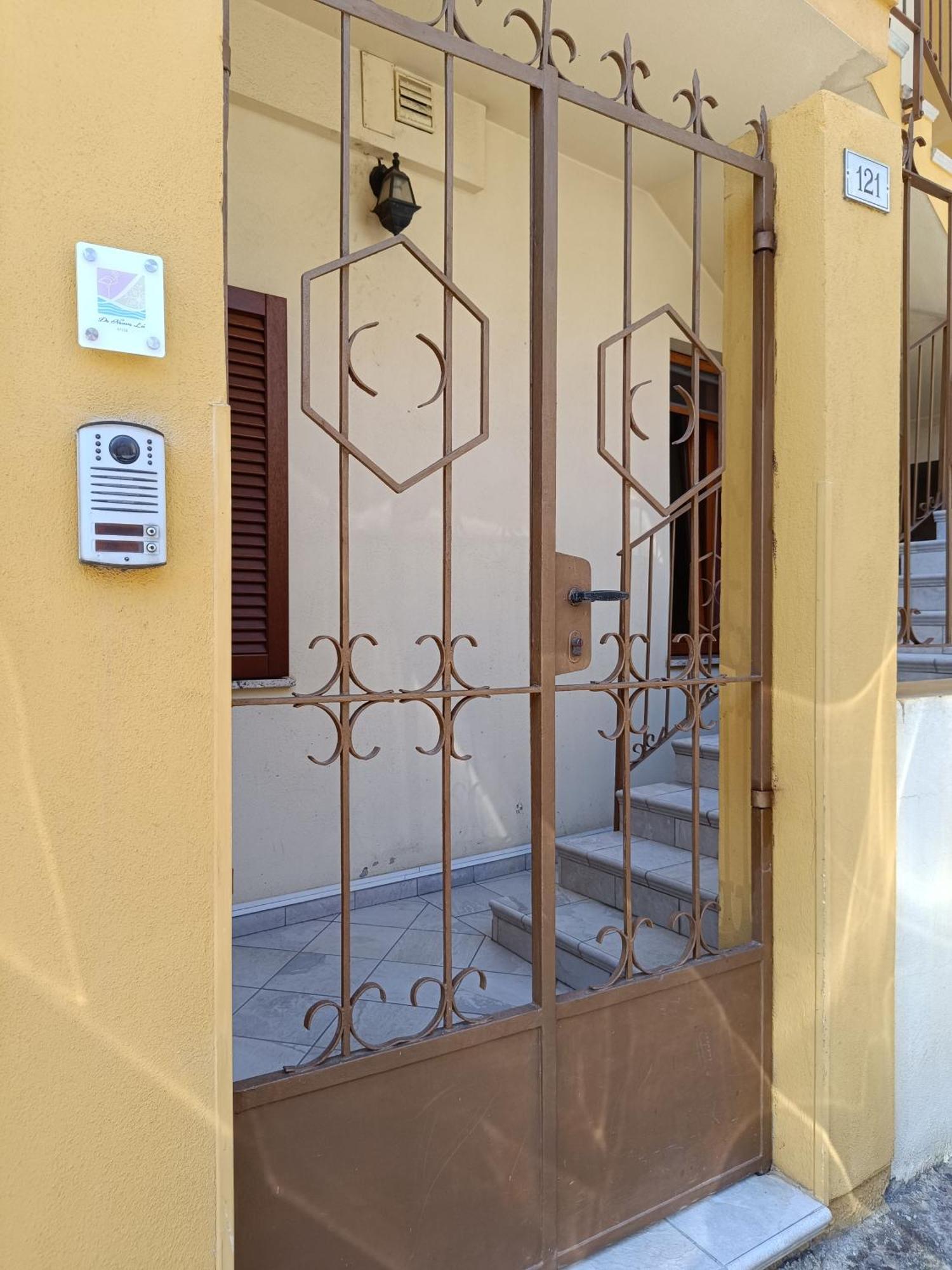 Appartement Da Nonna Lu à Quartu SantʼElena Extérieur photo